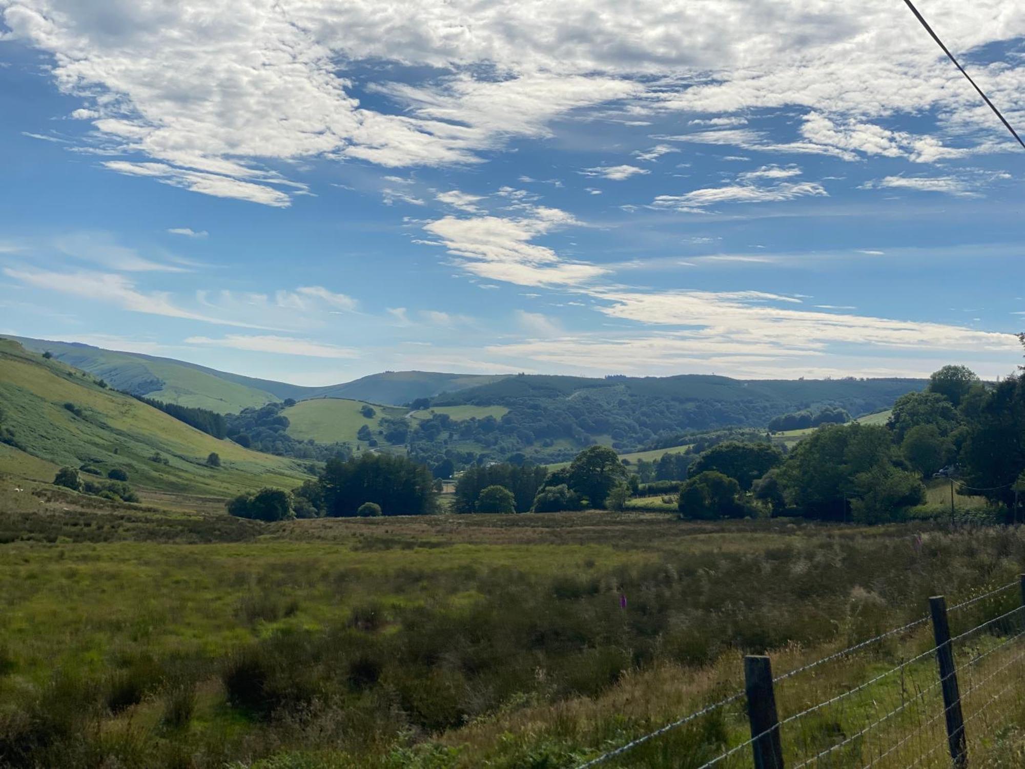 Llanwrtyd Wells Bronfelin & Troed-Y-Rhiw Holiday Cottage מראה חיצוני תמונה